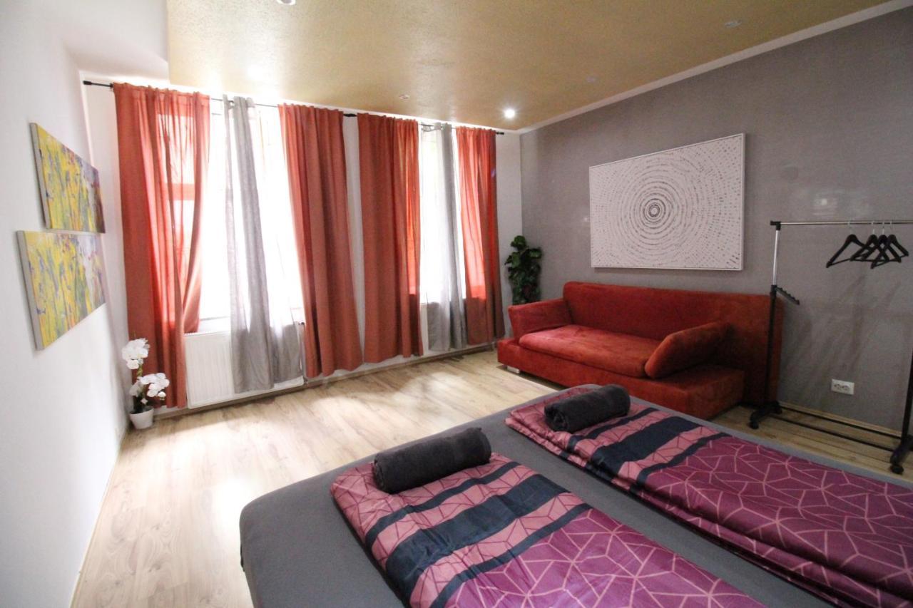 Private Triple Bedroom Rf1 Wien Exterior foto